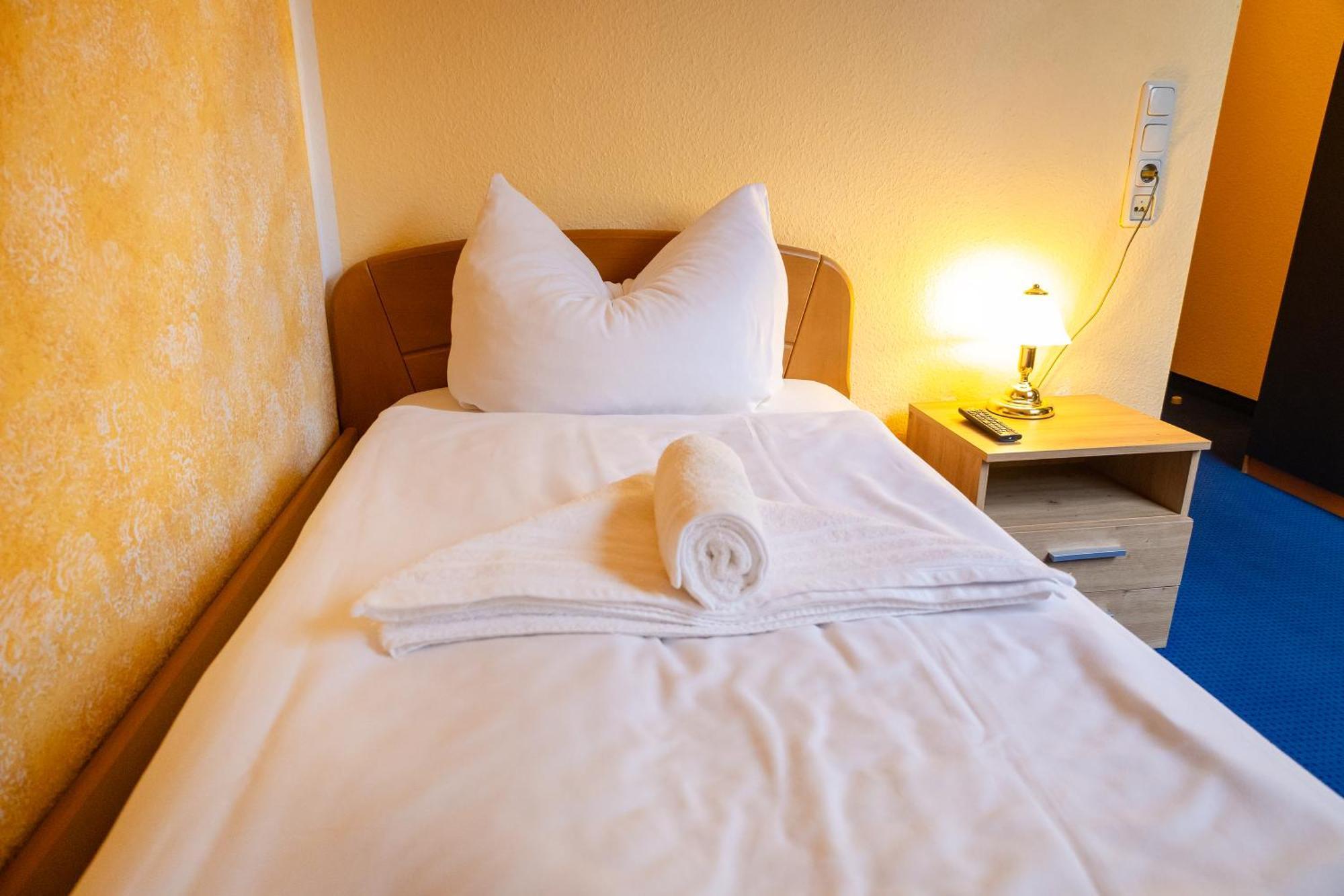 Hotel Restaurant Narasinga Wassenberg Екстер'єр фото